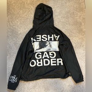 Exclusive Kesha windbreaker - Size Medium
